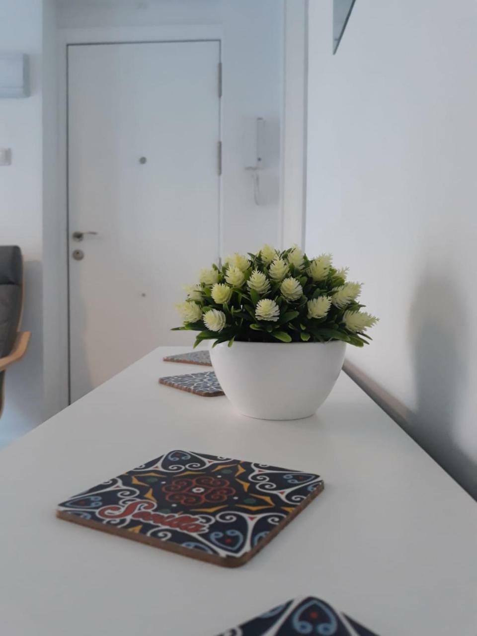 Apartamento Santa Justa Sewilla Zewnętrze zdjęcie